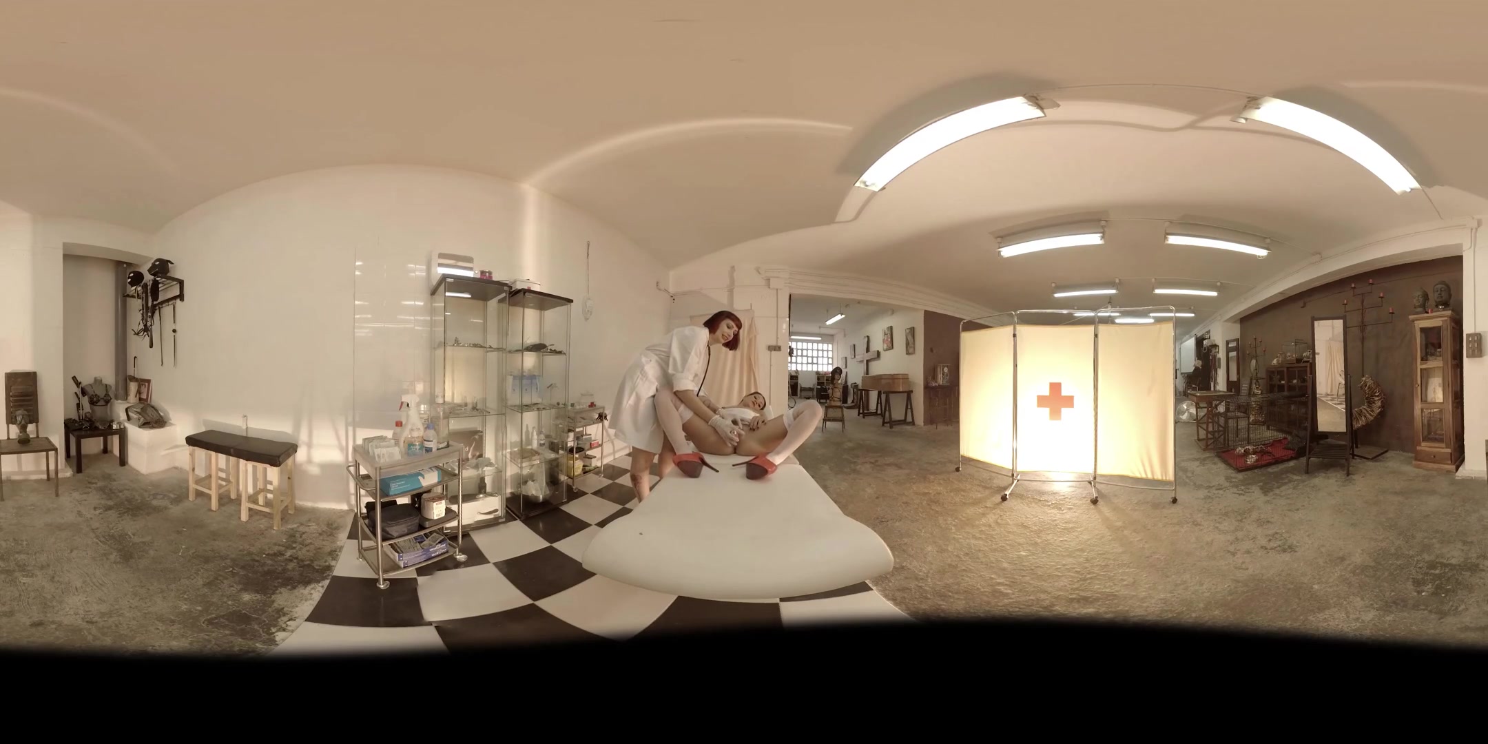 Mistress Minerva & Valentina Bianco in First-Sex Kit: All the Hand Inside - VirtualPorn360
