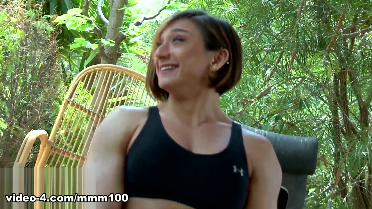 Karyn Bayres in Interview Hot With Karyn Bayres - MMM100