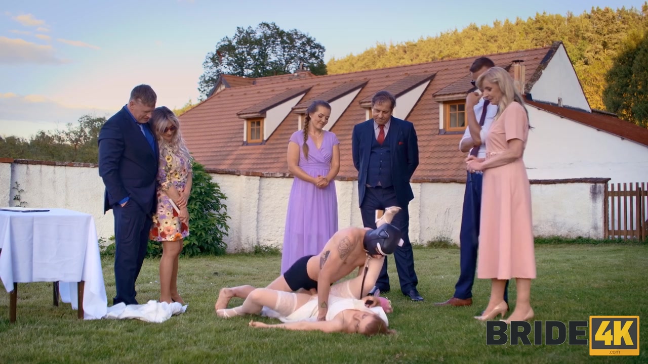 Releasing Wedding Hound - Vip4k