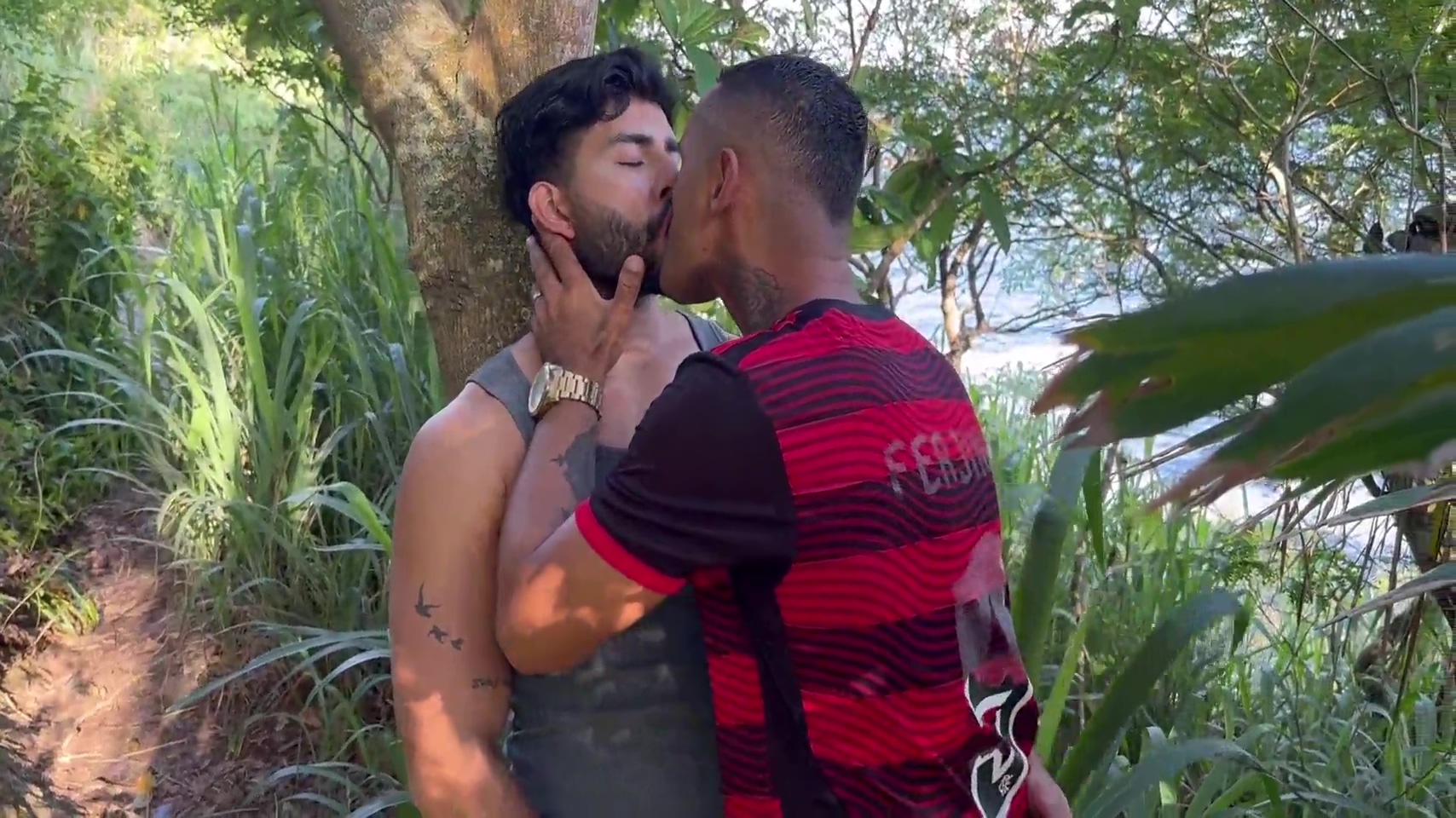 Boy Gostoso Levando Na Trilha 5 Min - Gay Porn And Rico Marlon
