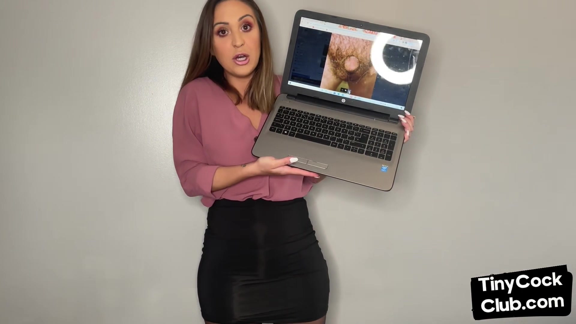 Femdom SPH solo babe insults small dicks in dirty talk video