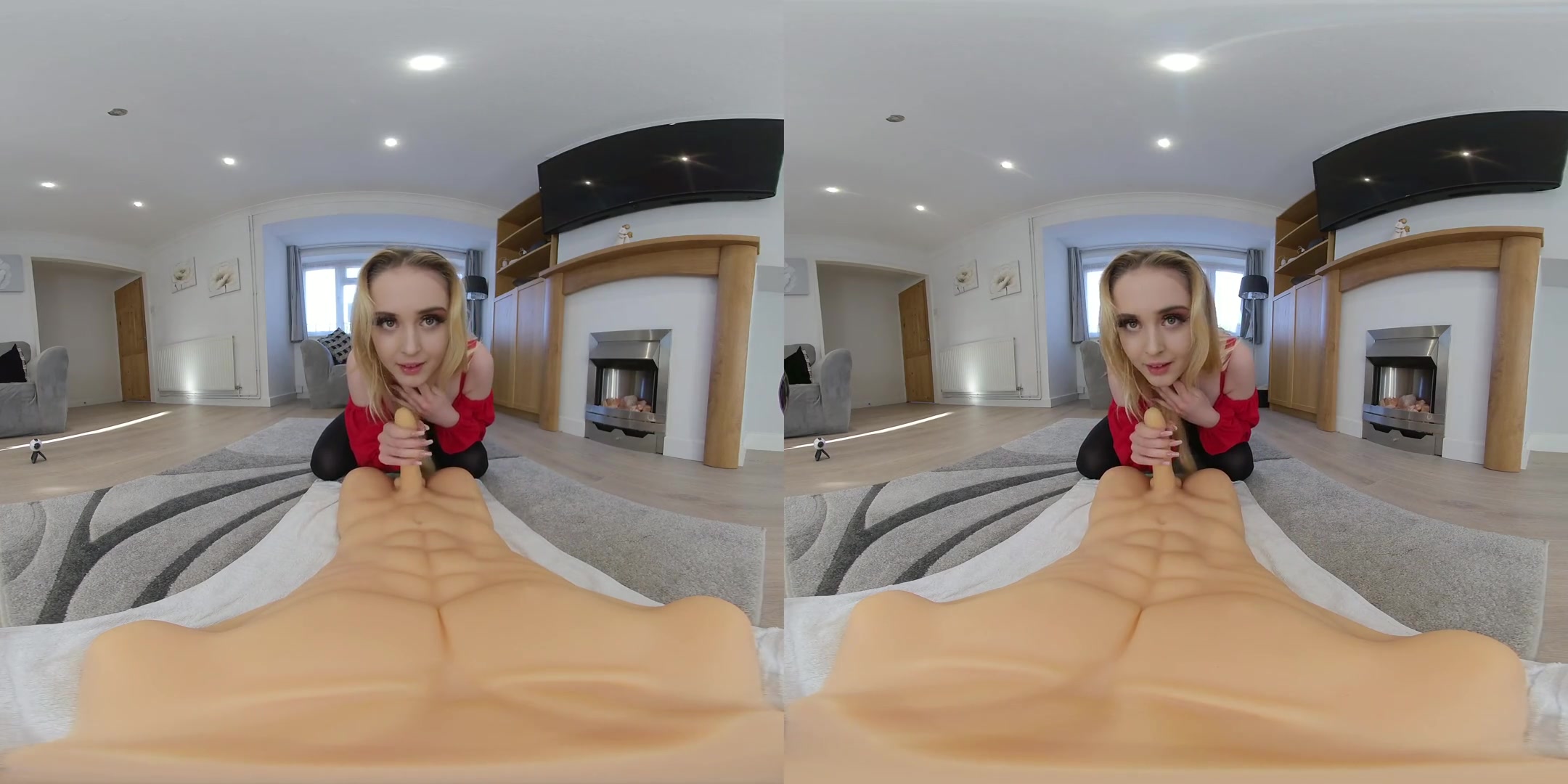 Oral Fixation - Busty teen 18+ Amateur Ellie Louise