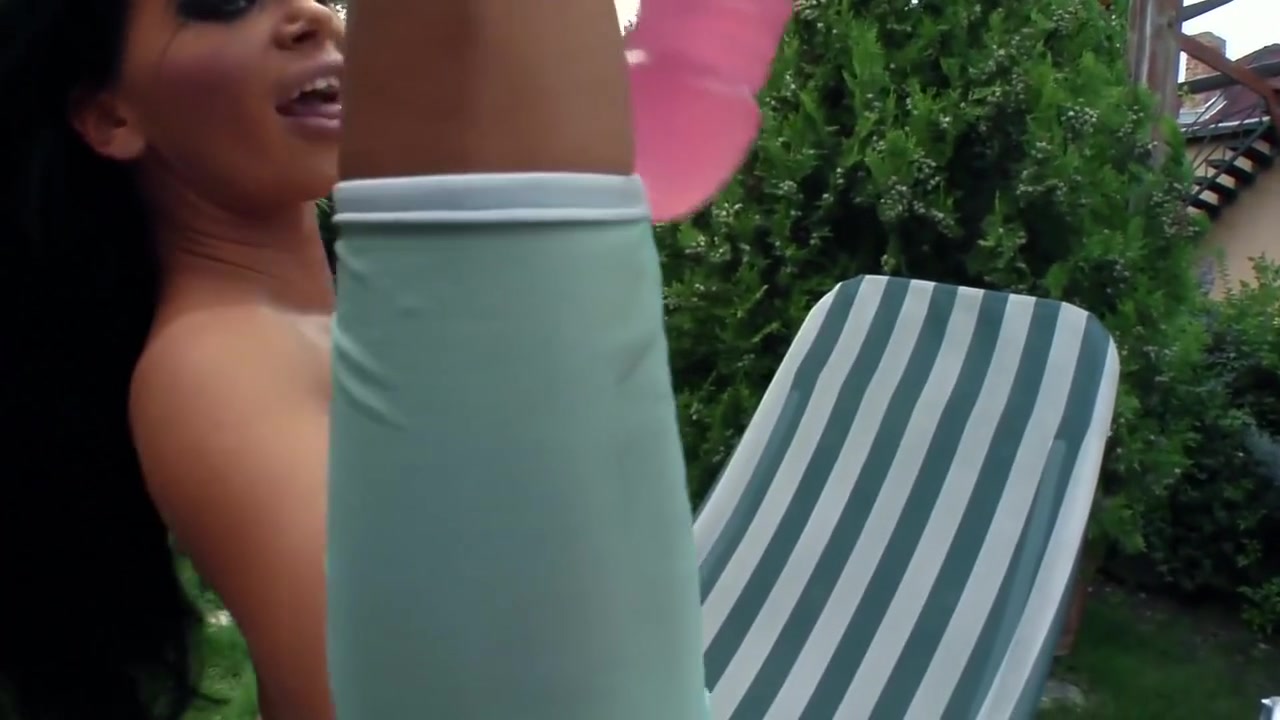 Bella Young, Christine Roberts And Evan Rochelle - Young Baby Ass Fucked By Outdoor Brunette Babe Great Ass Teaser#2