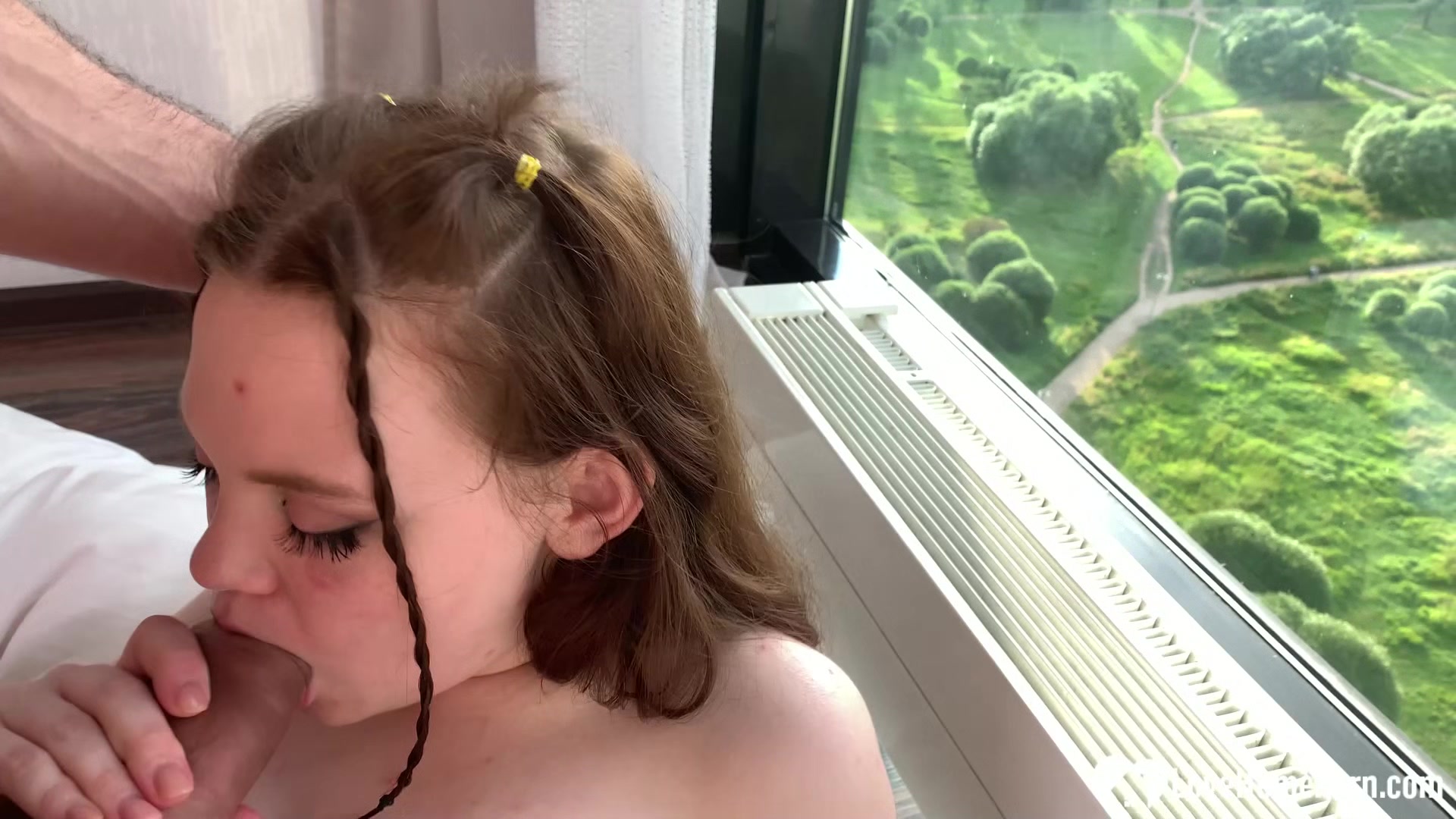 Huge cock gets devoured by a pretty brunette
