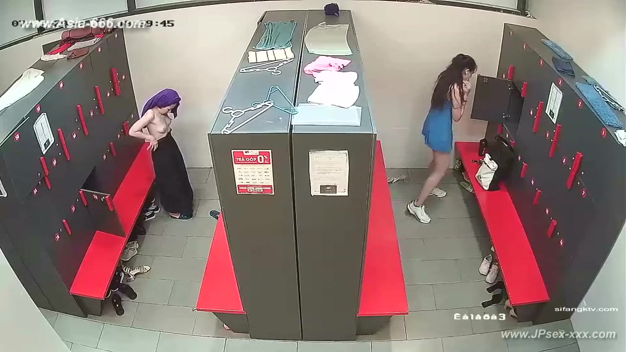 peeping asian bathroom changeroom