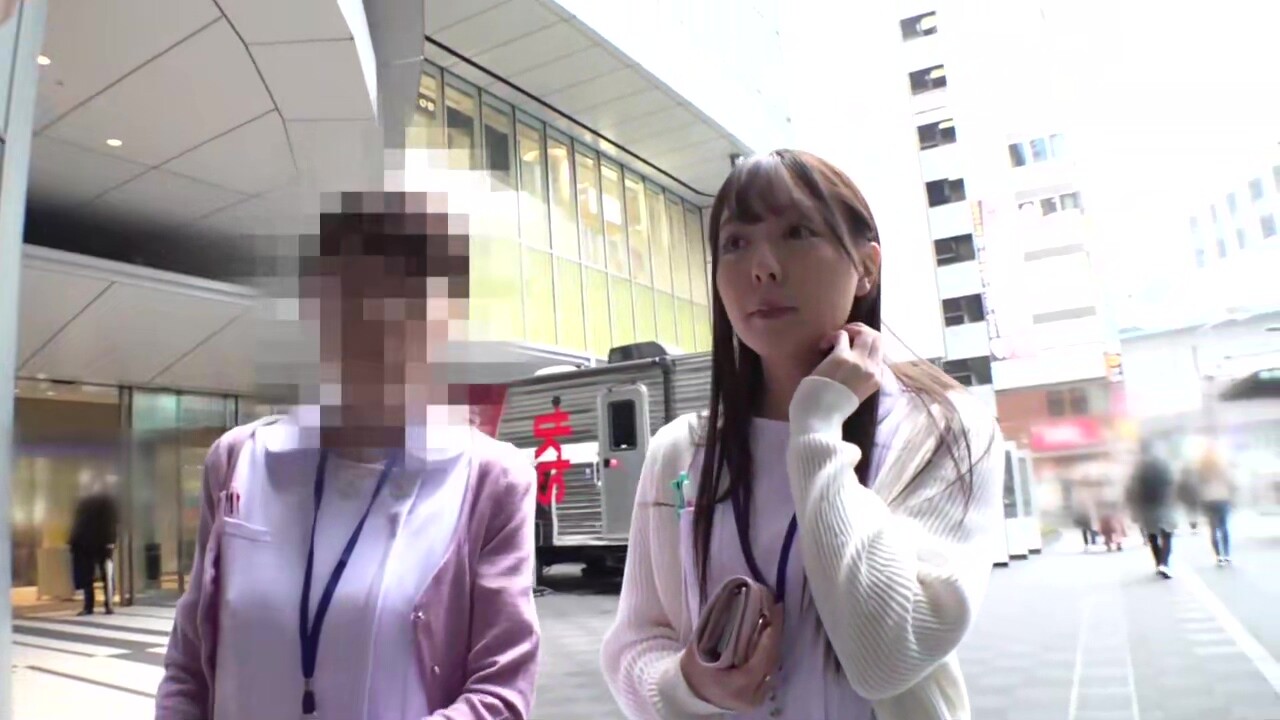 0004942_エビ反り絶頂 おもらし 接吻などが含まれている