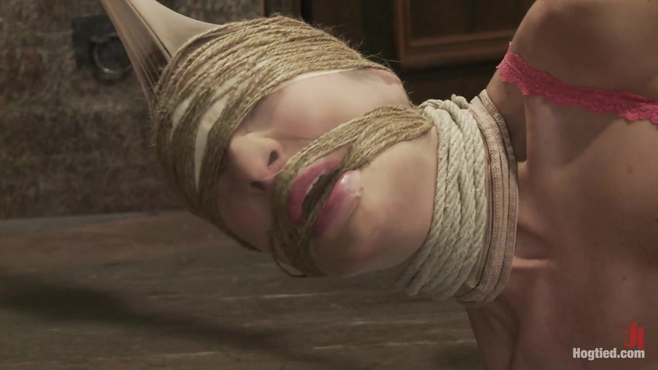 Amber Rayne in Amber Rayne Live Show 1 - Single Ankle Suspension - HogTied