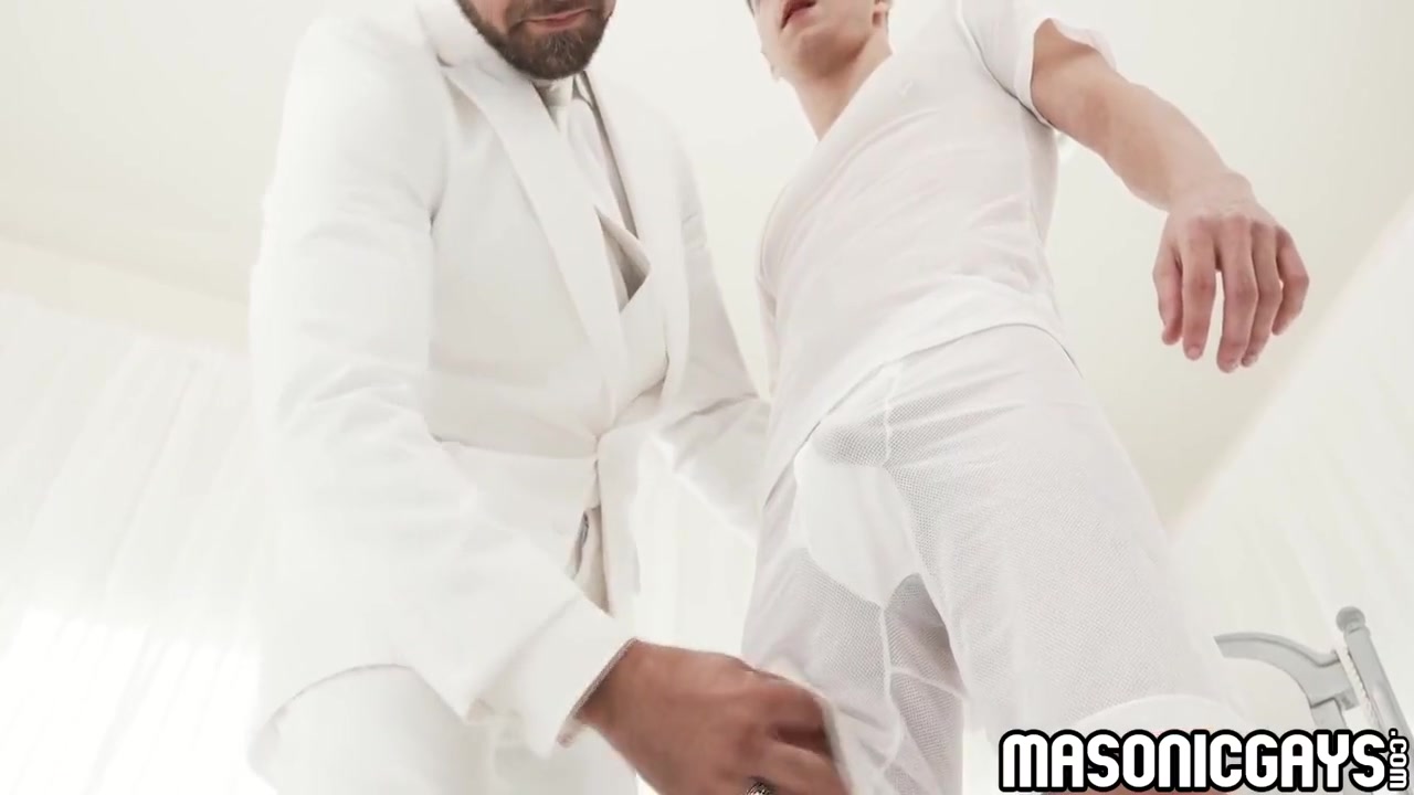 I Dont Think Ive Ever Been As Scared As I Was When I Walked Into That Room! Watch Apprentice As The Masonic Master Adam Snow Swallows His Cock! 8 Min With Noah White And Gay Porn