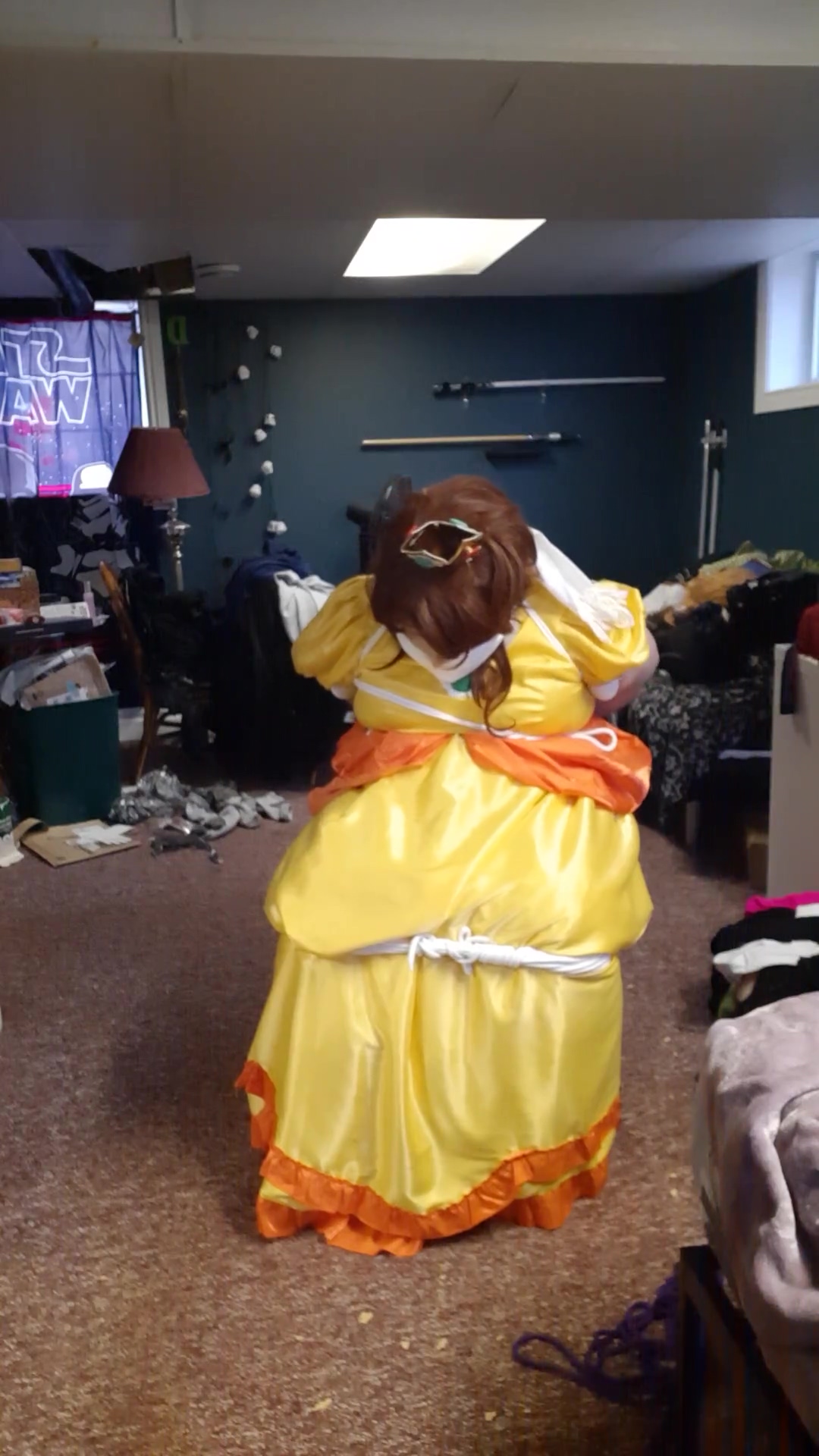 Princess Daisy In A Bind