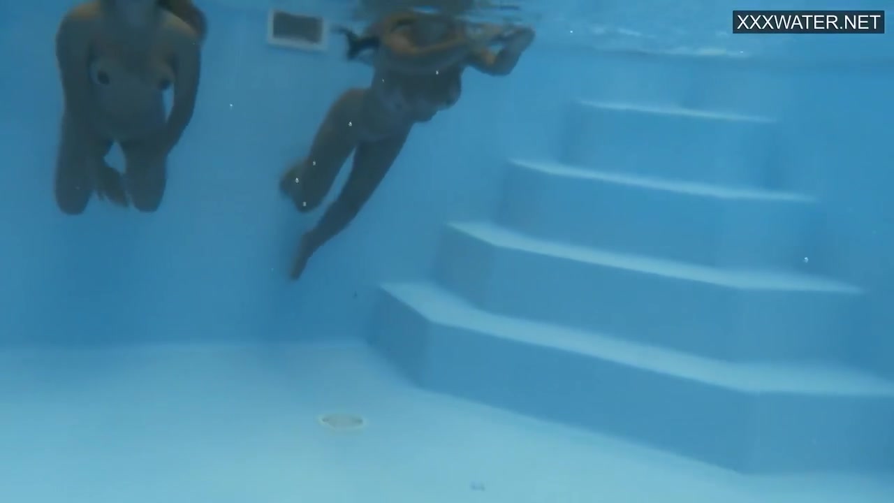 Hottest Babes In The Swimming Pool Alone - Angelica Heart