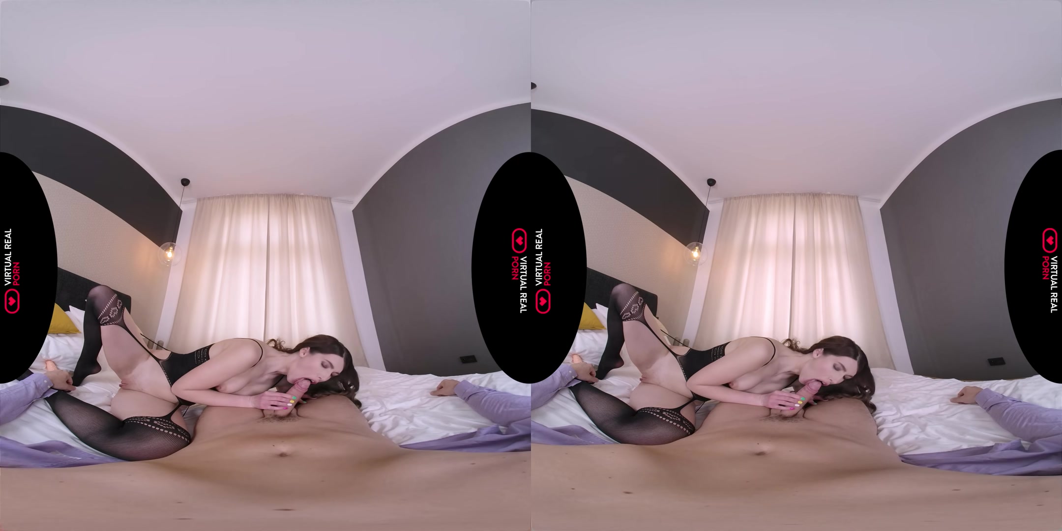 Mirror, mirror - VirtualRealPorn