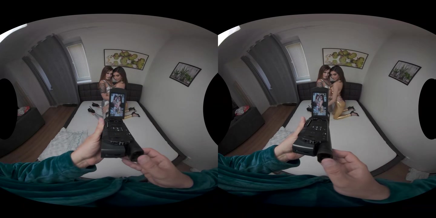 Mina K and Emily Pink: Silver and Gold - POVcentralVR