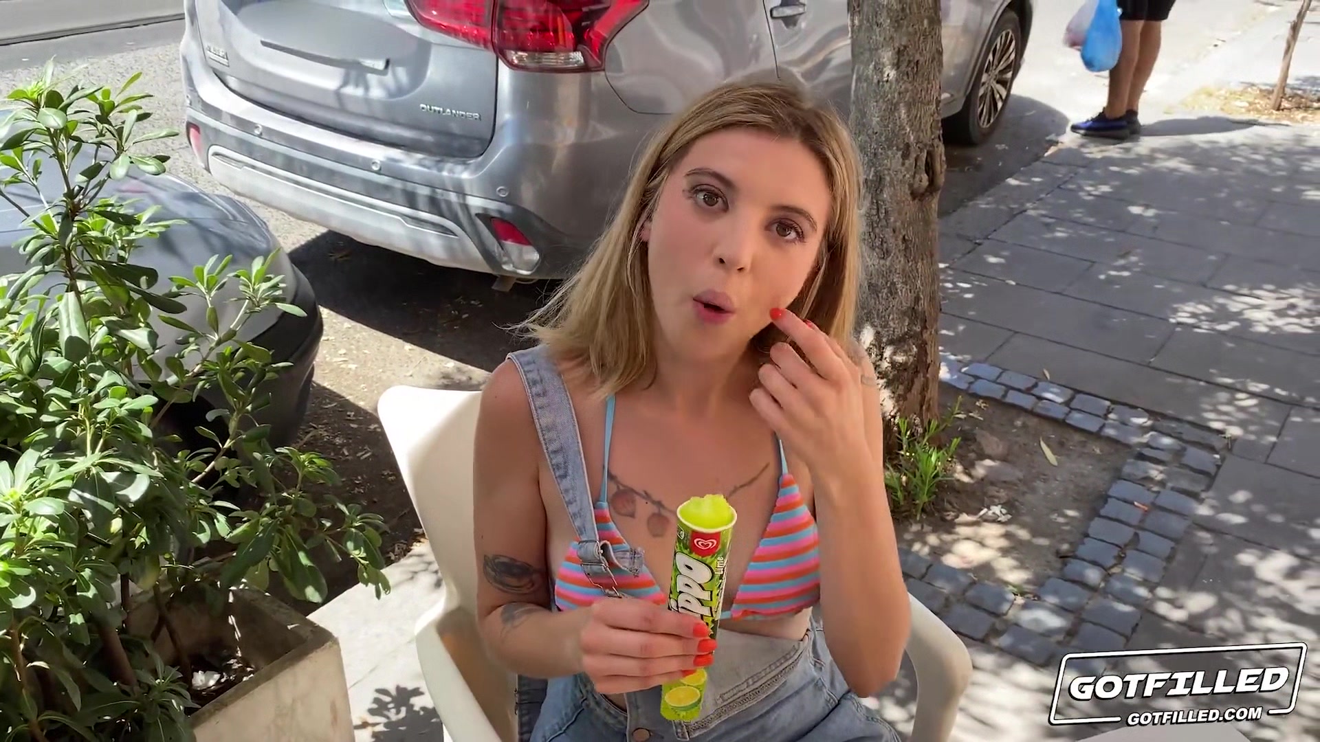 Martina Likes A Messy Pussy - GotFilled