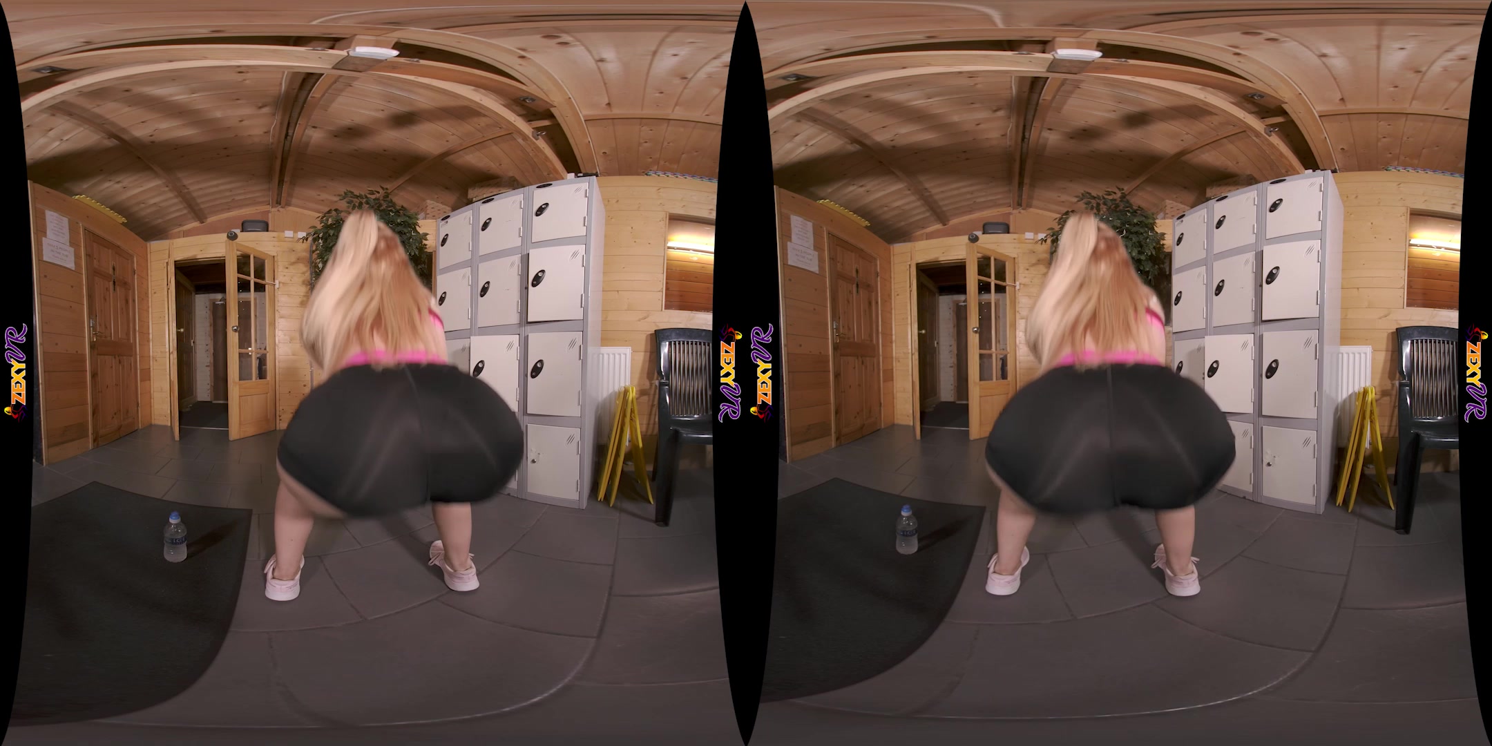 Your Personal Trainer featuring Lizzie - ZexyVR