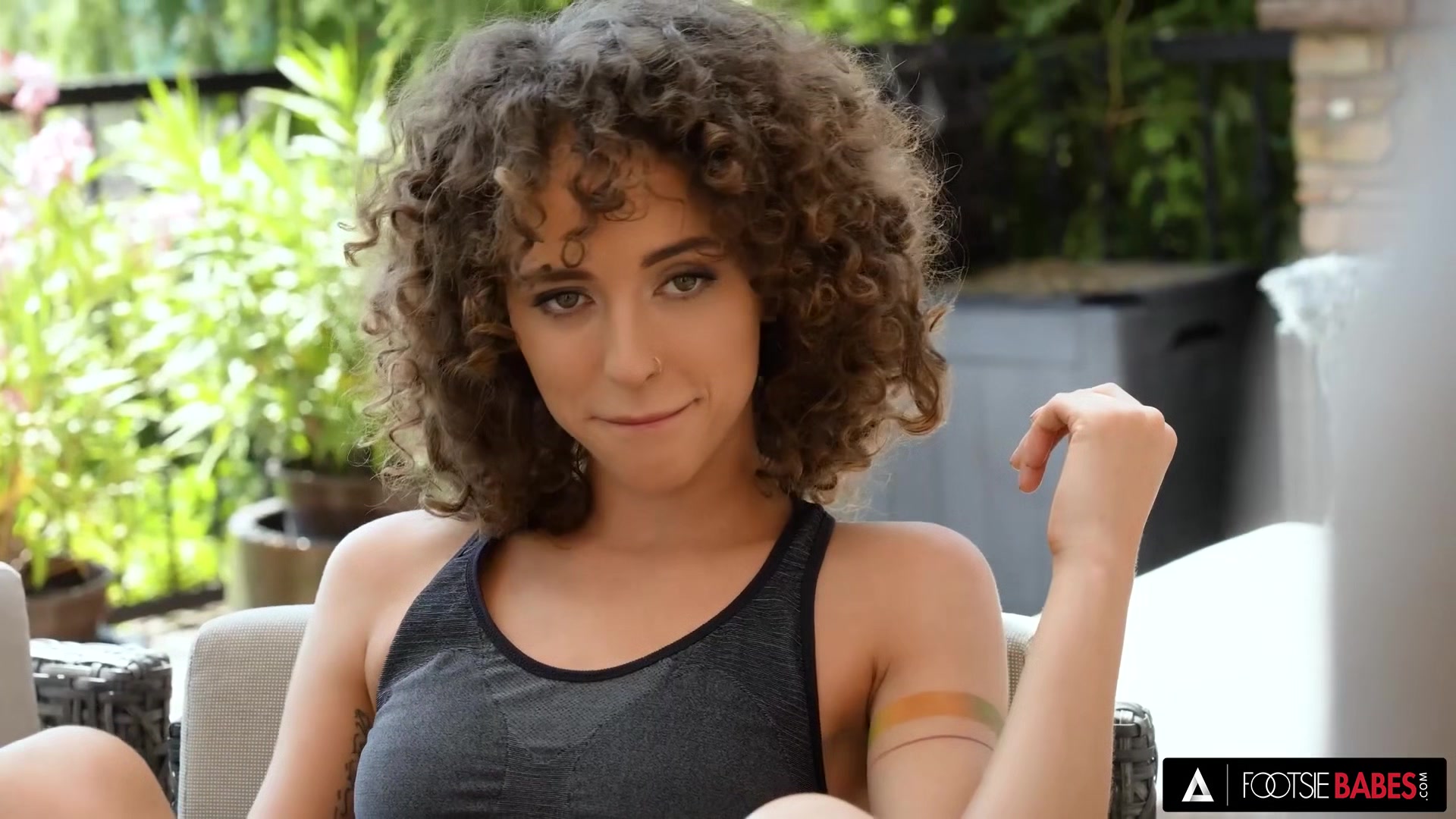 FOOTSIE BABES - Curly-Haired Babe Geisha Kyd Teases Her Foot Lover Hubby While They Fuck Hard