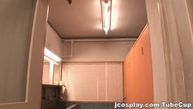 Mihiro Sweet Asian girl has crazy sex