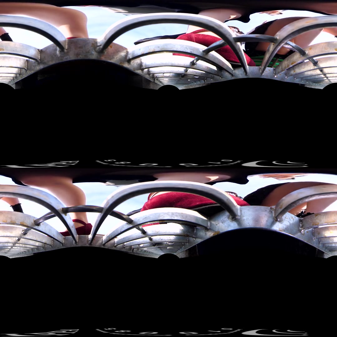 Upskirt Through Gutter VR 2 3 - TMAVR