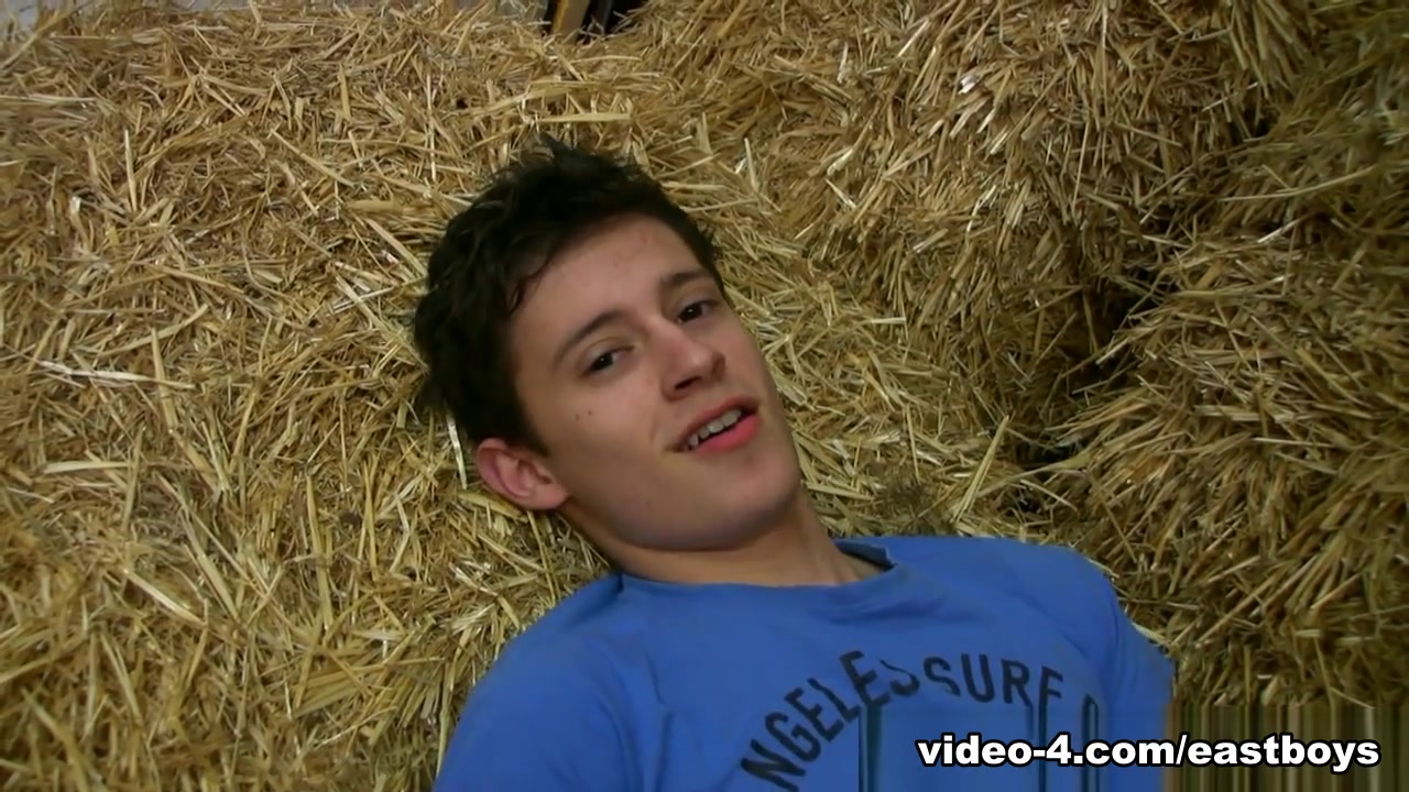 Luis Blava Exclusive - Cute Boy in Solo Action - EastBoys