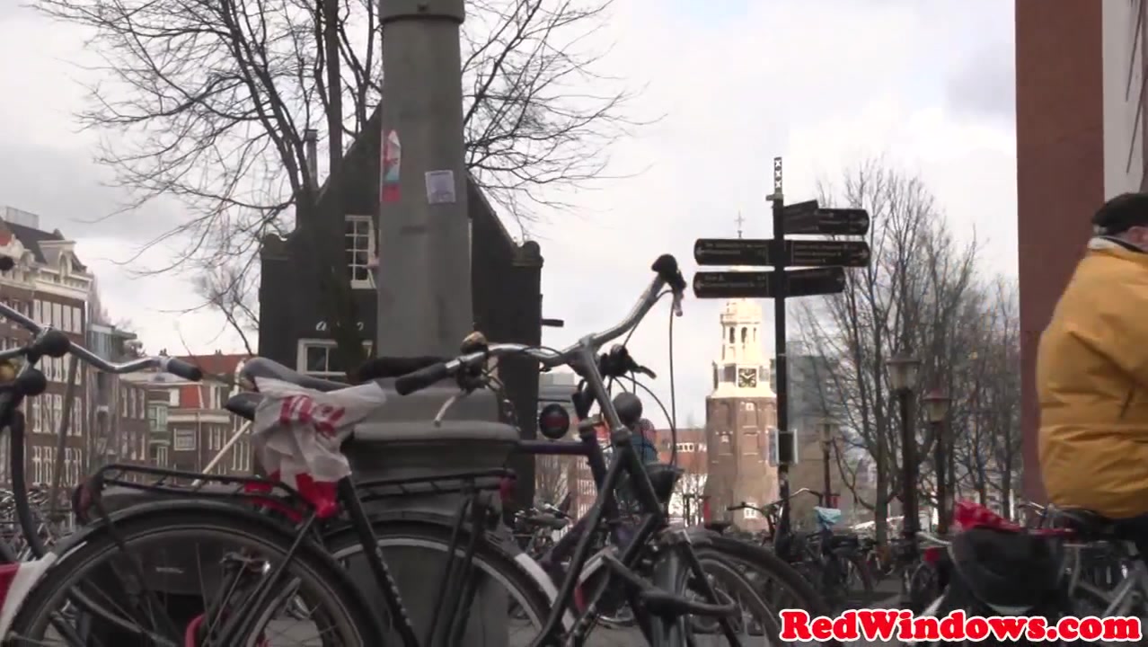 Pussyeaten amsterdam hooker enjoys tourist
