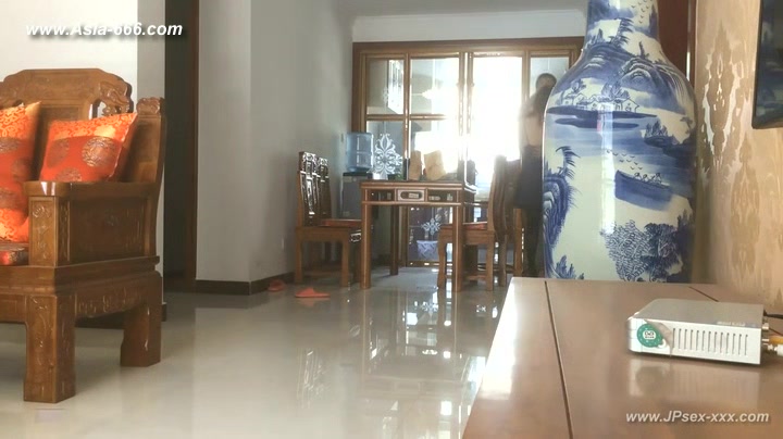 Hackers use the camera to remote monitoring of a lover's home life.459