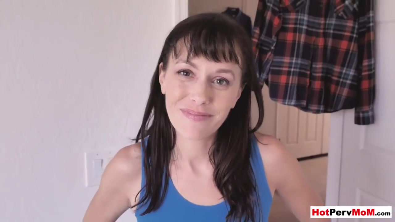 My Amazing Milf Stepmother Healing Me With Her Pussy
