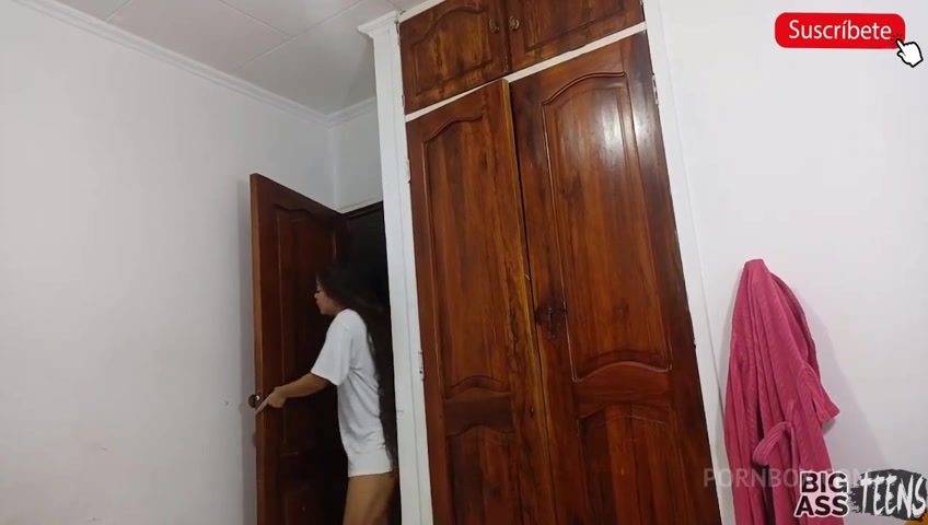 My cousin takes advantage of me once we are alone - PissVids