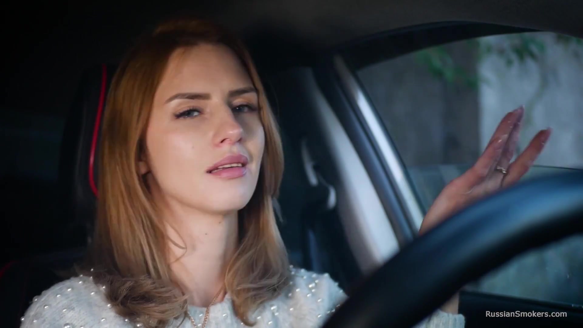 Meet Anastasia In Her Car While She Is Smoking Two 120mm All White Cigarettes