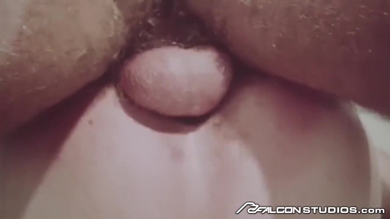 Vintage Hot Jock Fucked Hard In The Shower