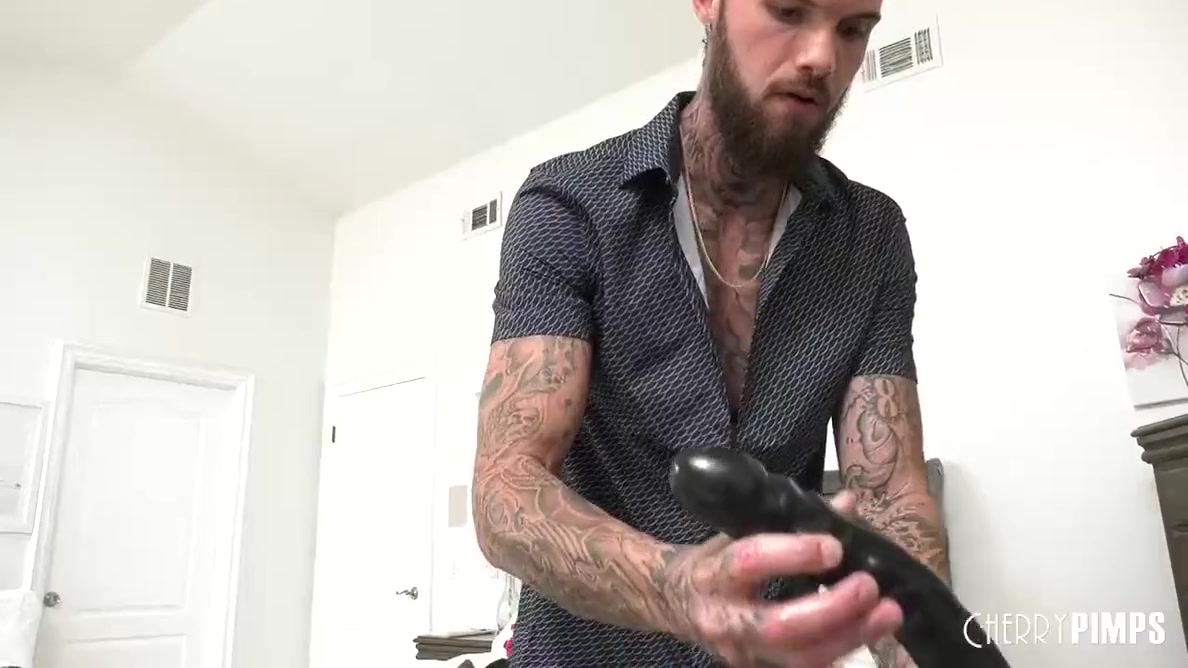 Petite Exotic Finds Pegging Answer After She Catches Her Guy With Her Toys With Liv Revamped