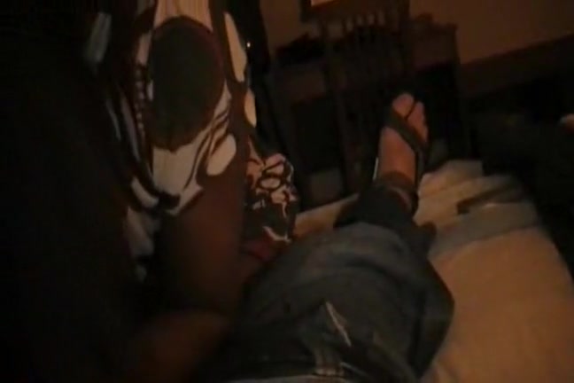 Ebony girlfriend filmed satisfying her boyfriend
