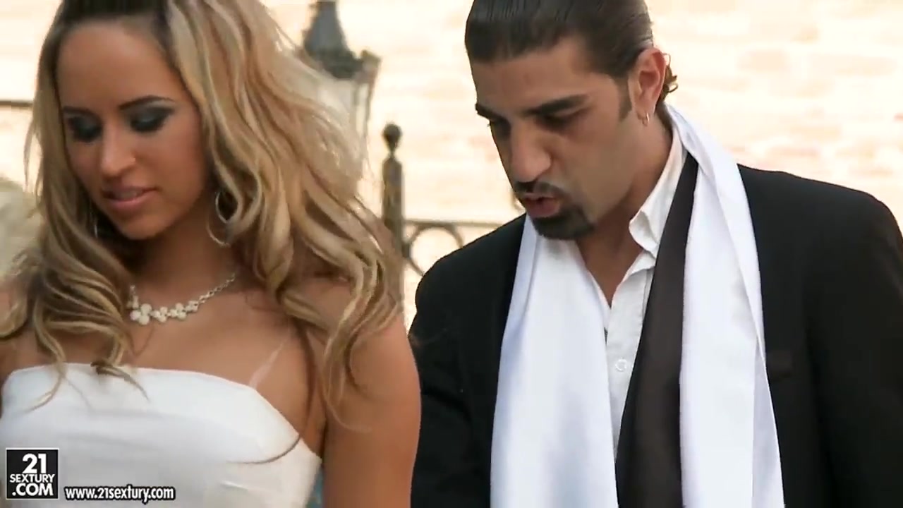 Pretty man relaxes with Aleska Diamond and Sabrina Sweet