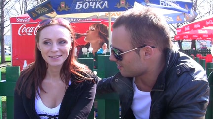 Meet and redhead screwed in the park
