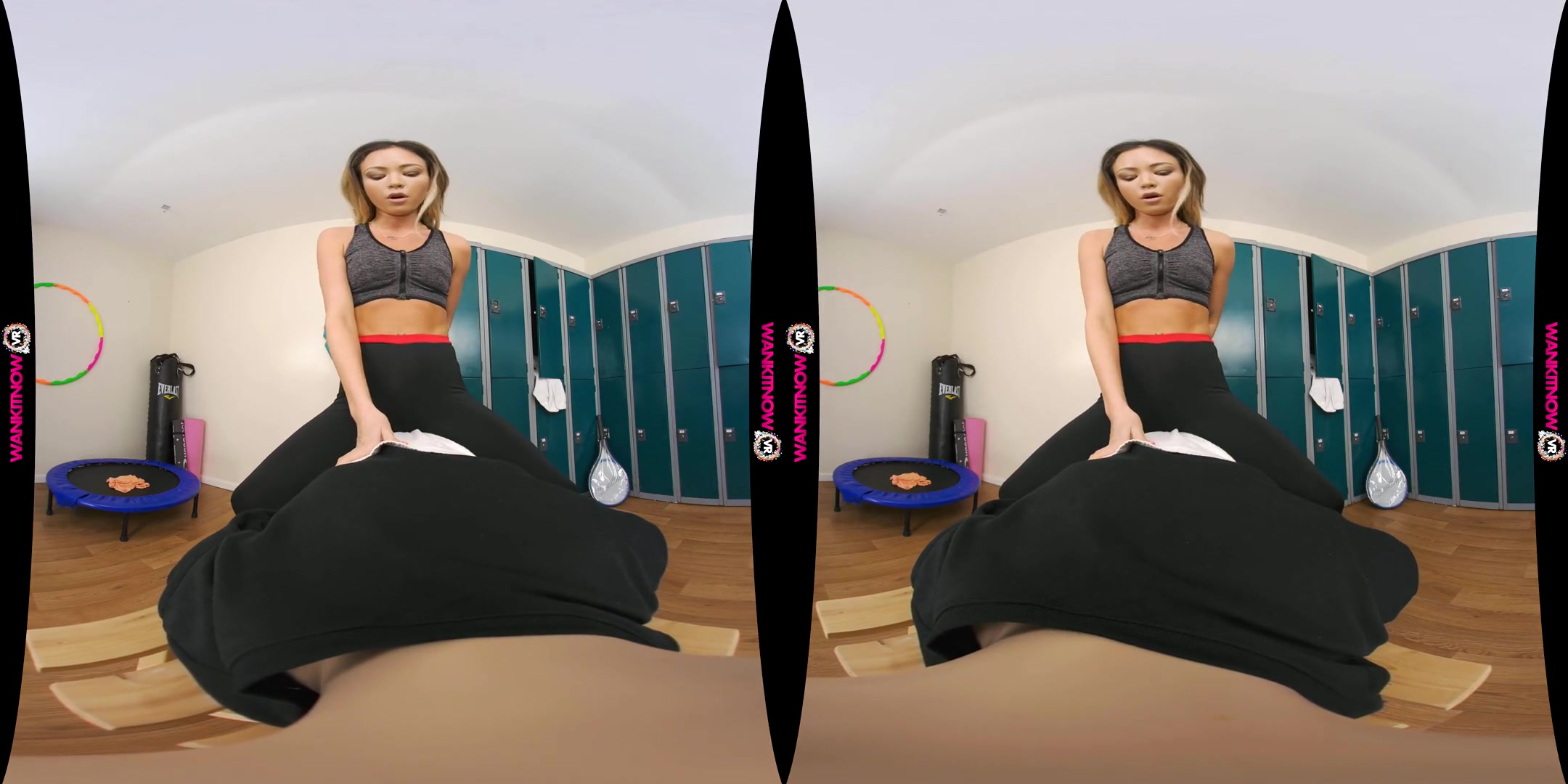 Tight Pussy Massage - Nude Erotic Massage Handjob