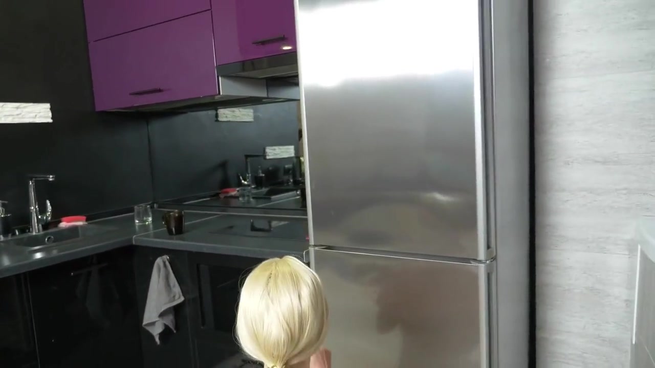 Juicy Housewife Stuck A Dildo To The Refrigerator And Fucked Herself With It
