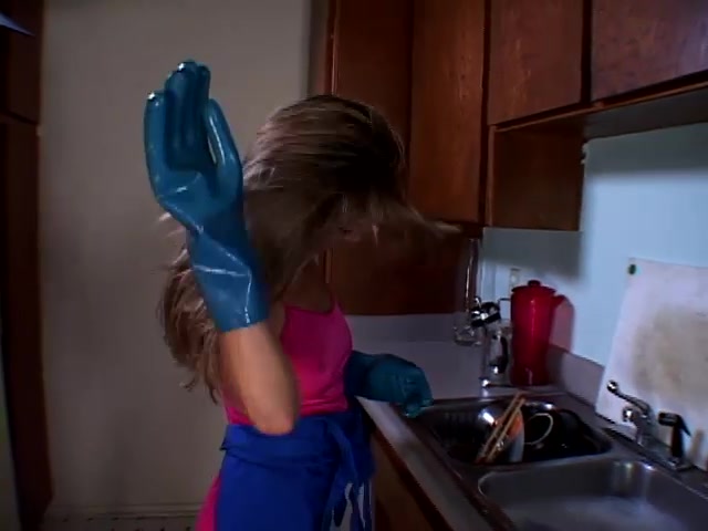 Video from AuntJudys: Renee