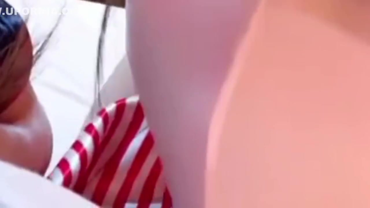 いい尻した素人彼女が彼氏に跨ってねっとり背面騎乗位 Japanese Girl 01