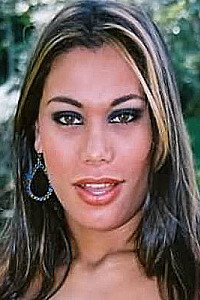 Larissa Ketlenn