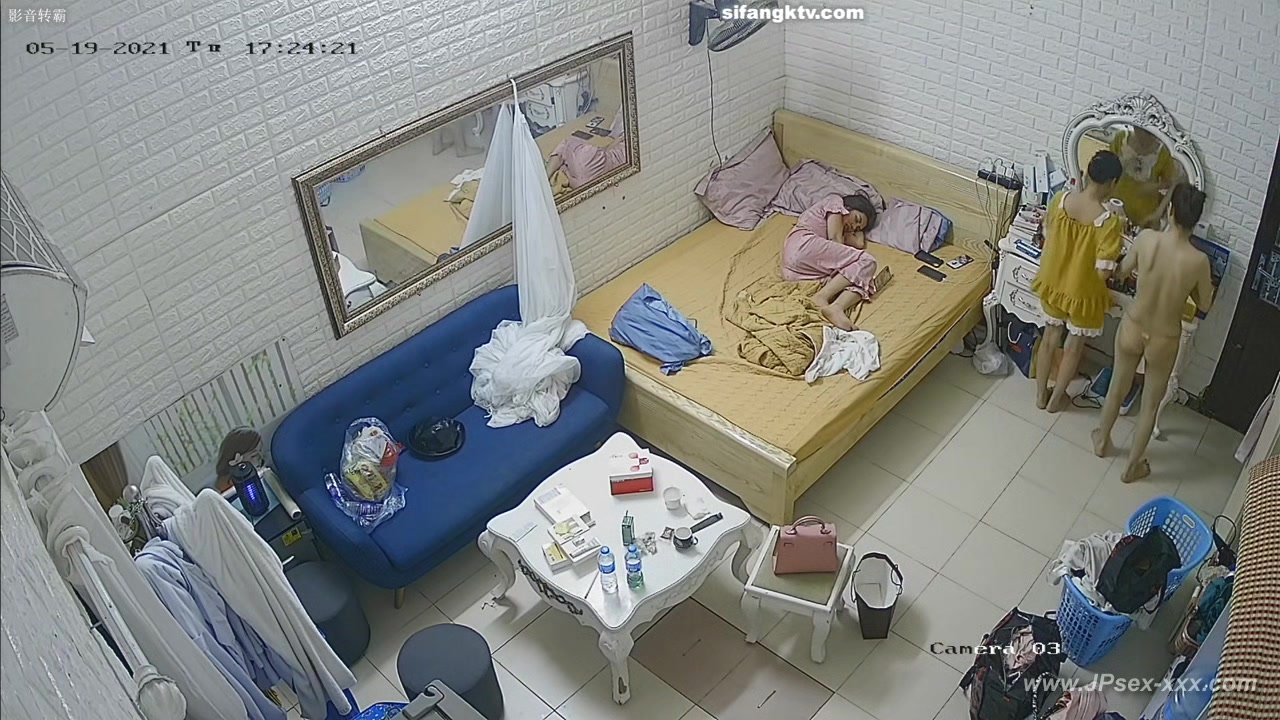 chinese girls dormitory.3