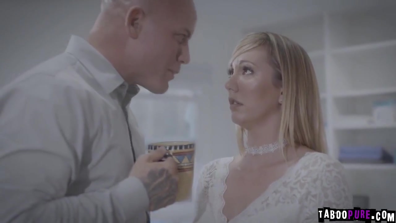 Brett Rossi And Derrick Pierce - Big Tittied Secretary Creampied By Her Boss