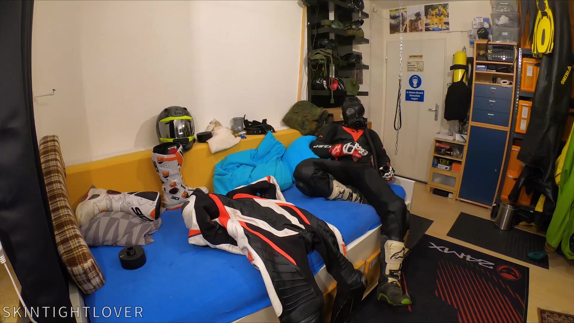 Wanking in biker suit cum