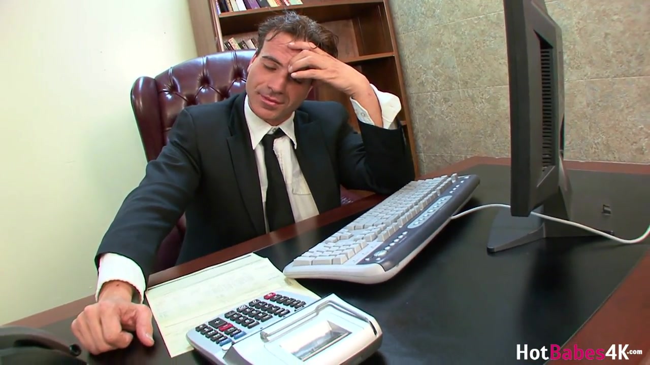 Hard Secretary Fuck - HotBabes4K