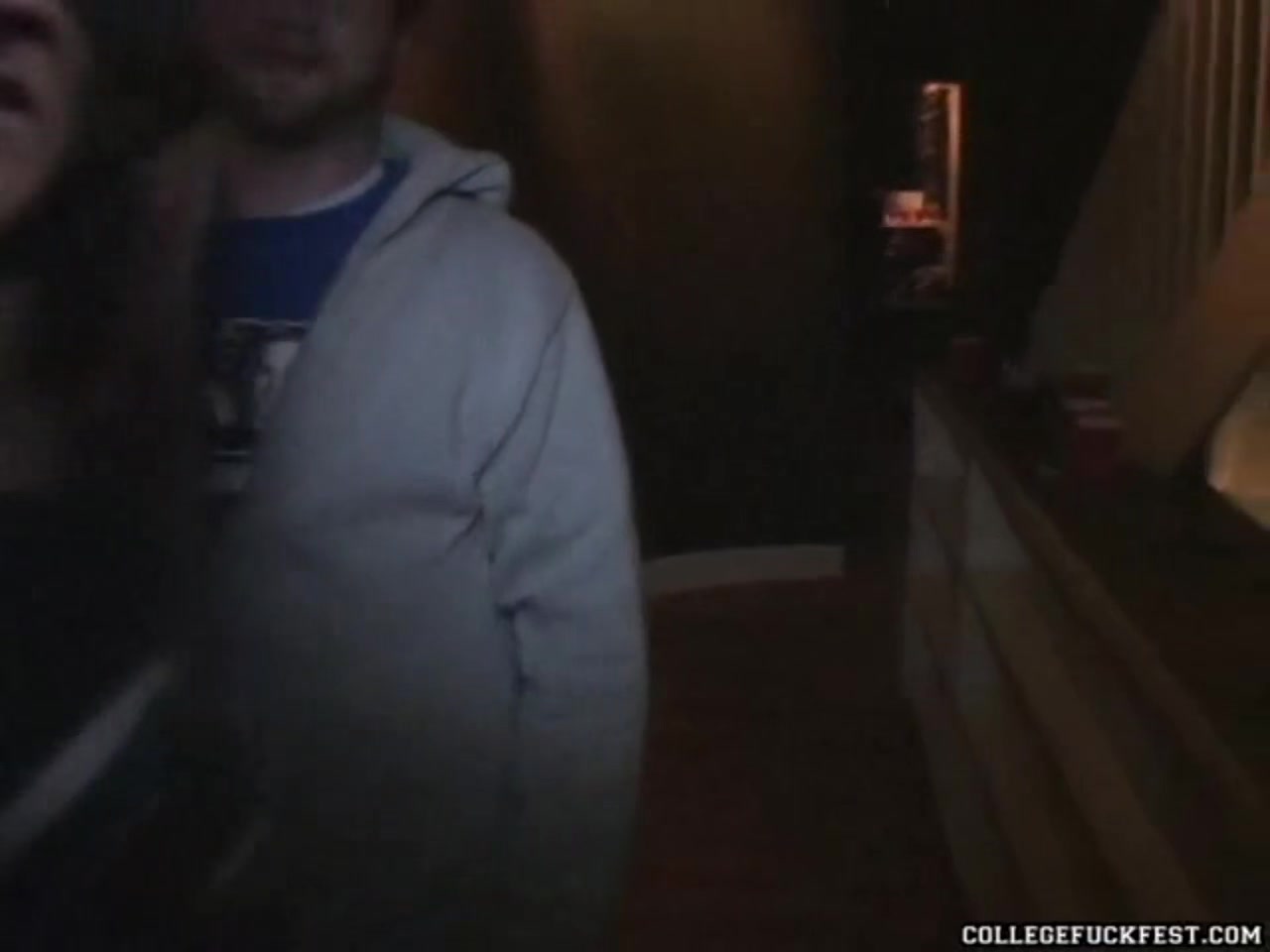 Cock sucking college slut gets a cumshot
