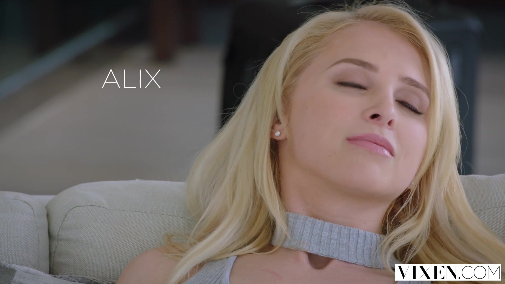VIXEN Blonde Doll Fucks on Layover