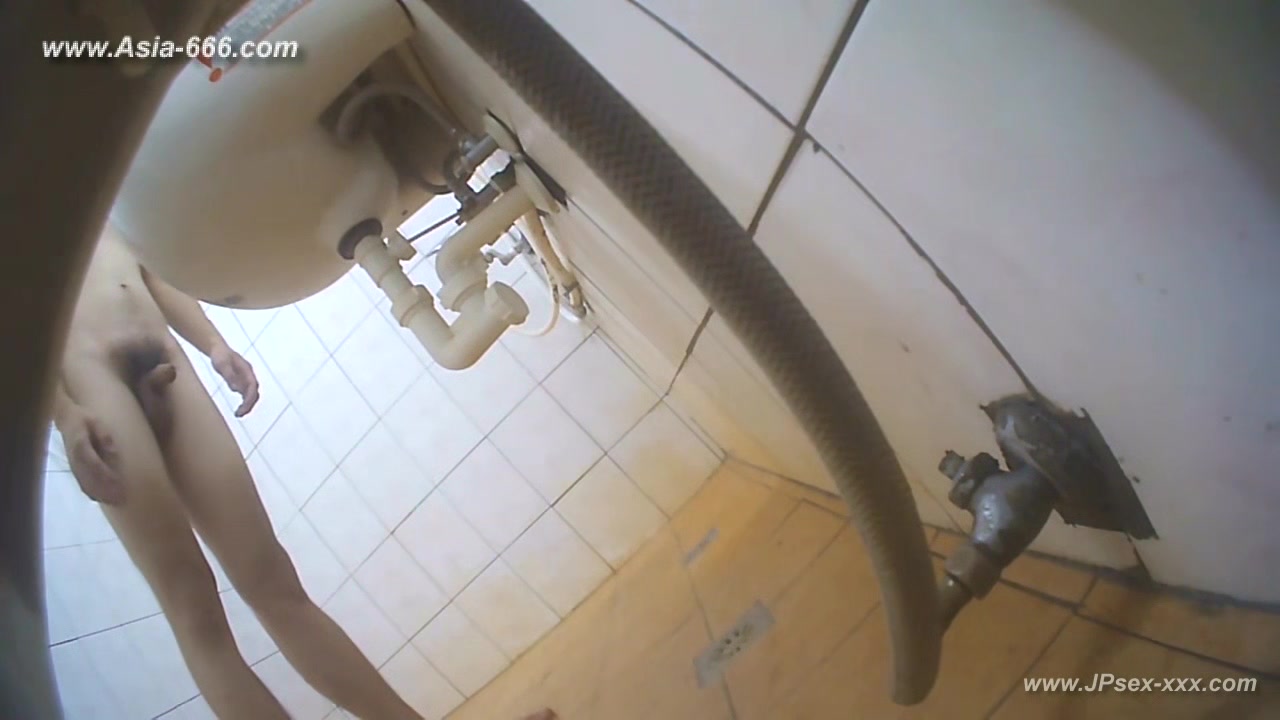 peeping chinese bath.64