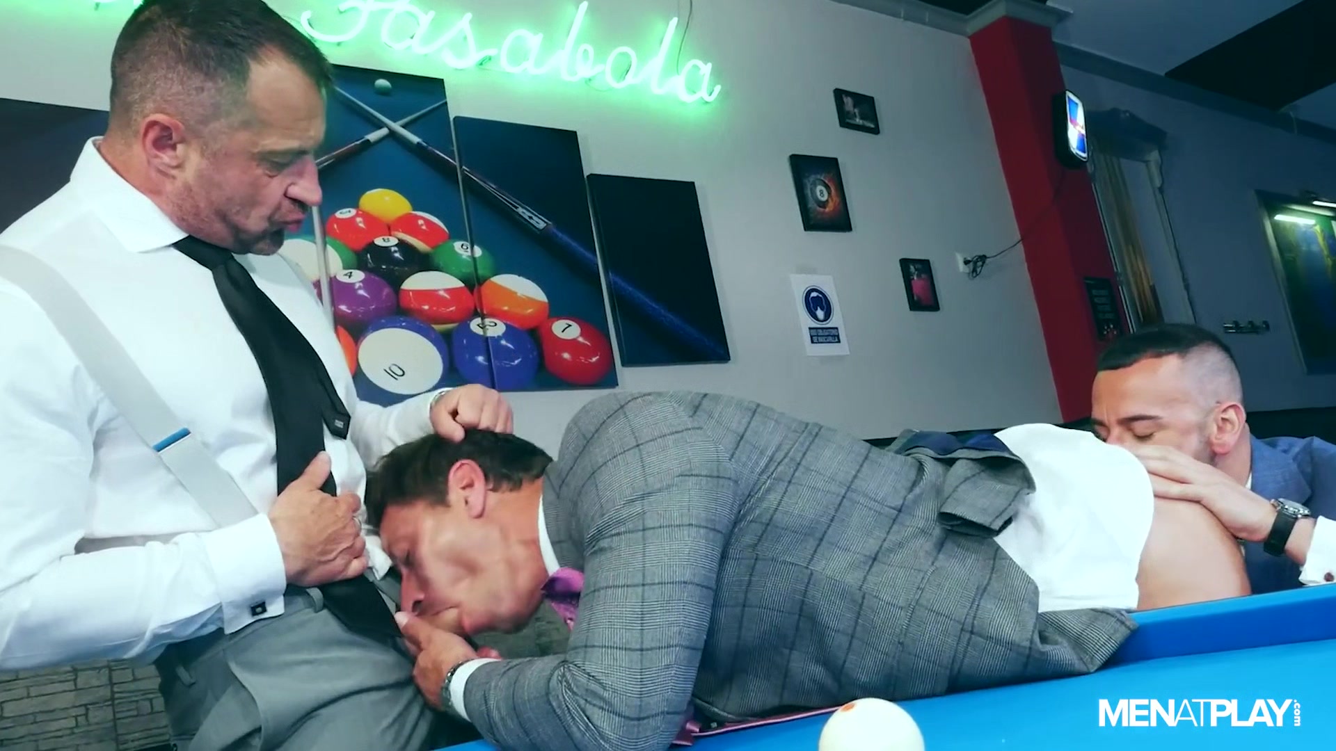 Into The Holes - MENatPLAY