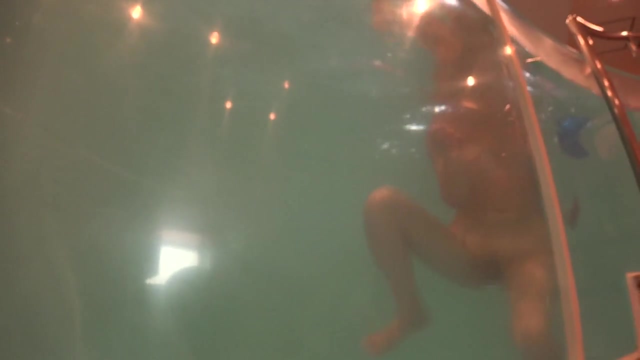 Ruri Okino in Little Bath Slut Ruri - JapansTiniest