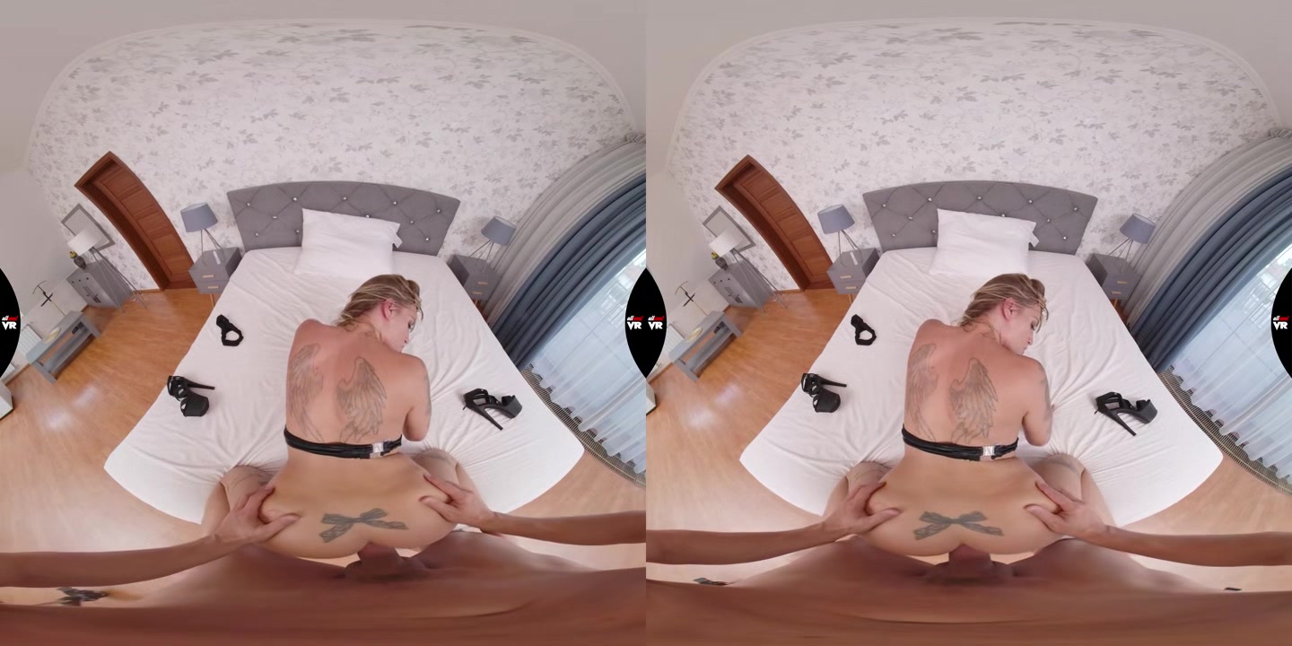 Horny Italian Slut Gets It In Her Ass