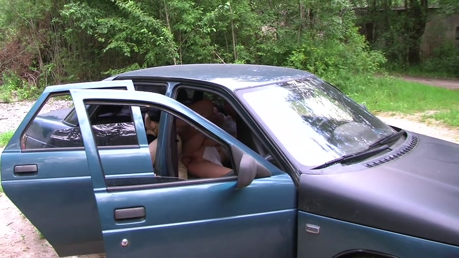 Emilie Bl in pick up sex scene with a hottie getting slammed
