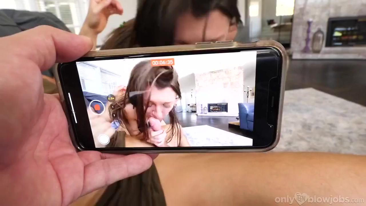 Video Star - Maya Woulfe