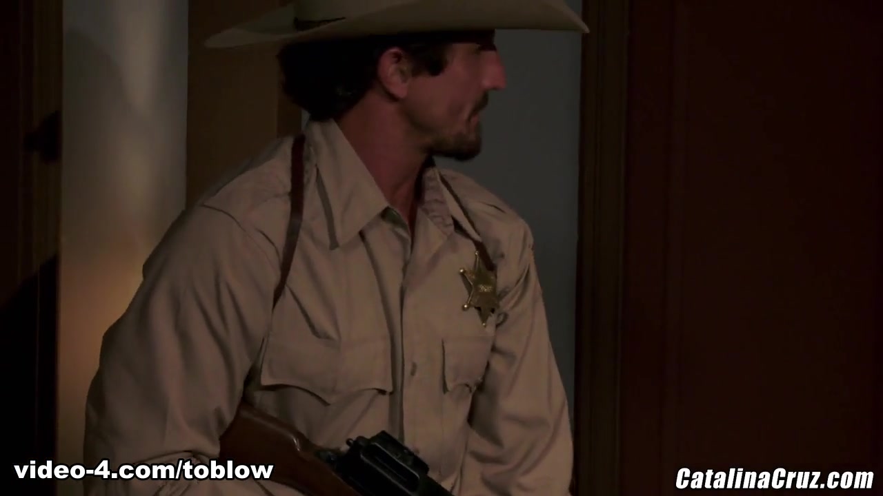 Riley Evans - LicensedToBlow